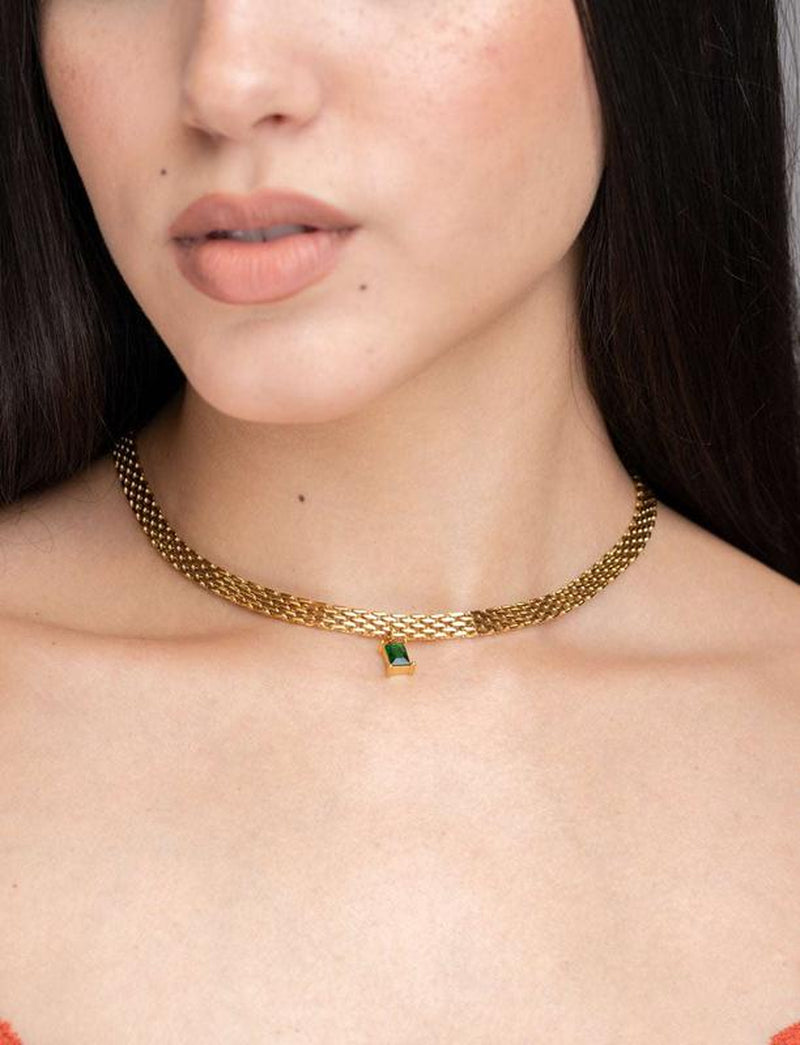 Minimalist Charlotte Necklace for Unisex with High-Quality Stainless Steel and Gold Plating