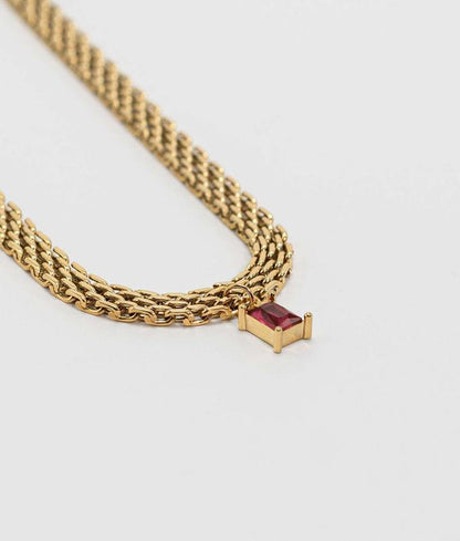 Minimalist Charlotte Necklace for Unisex with High-Quality Stainless Steel and Gold Plating